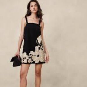 NWT Black Mini shift dress
